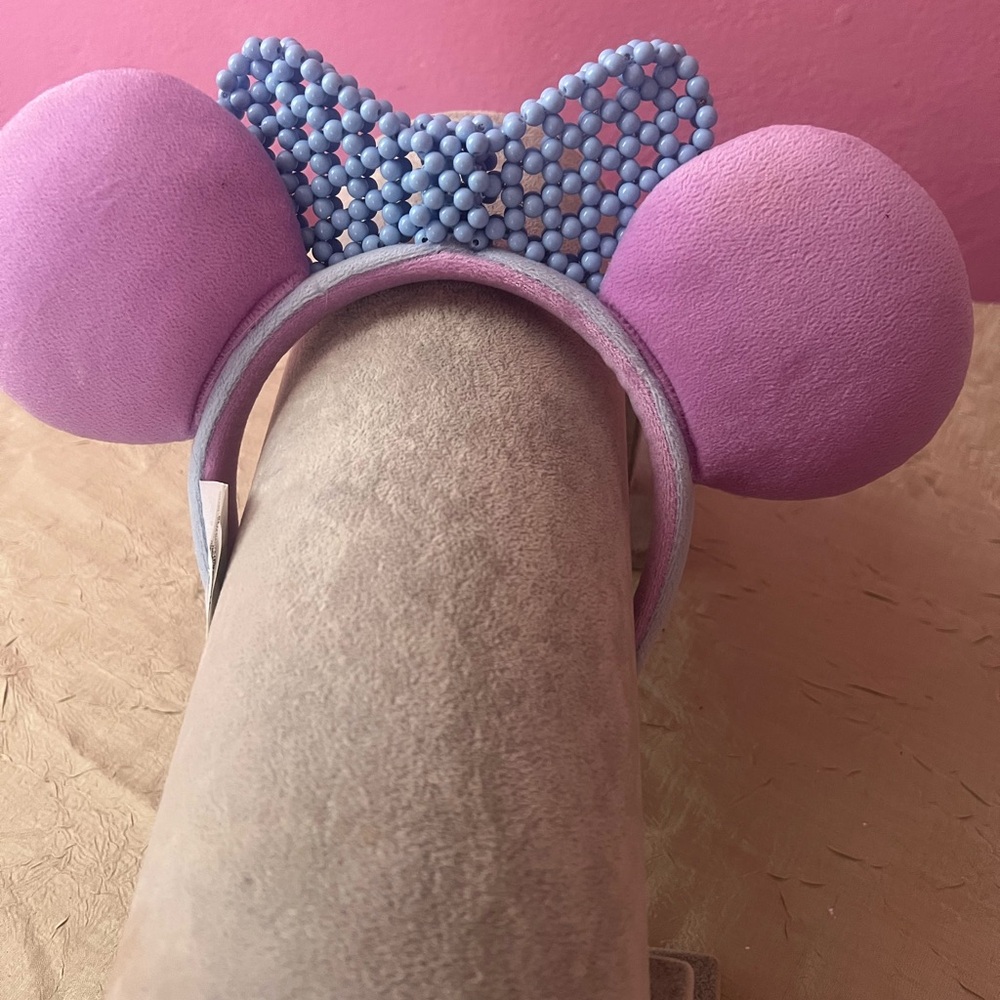 Disney Parks Minnie Mouse Ears Pastel Purple Beaded Bow Headband - Picture 3 of 5